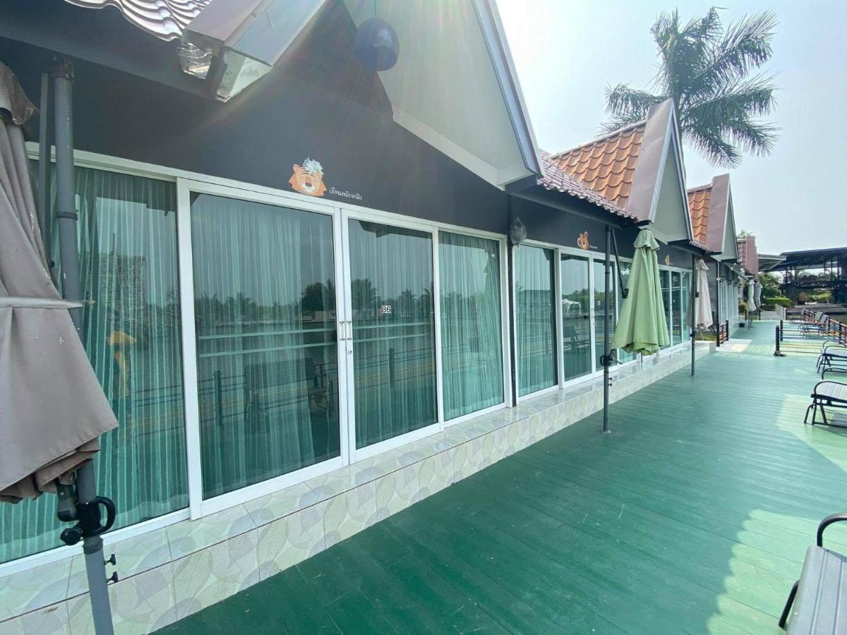 Feel Like Home แบบบ้านบ้าน Talat Amphoe Nakhon Chai Si Dış mekan fotoğraf