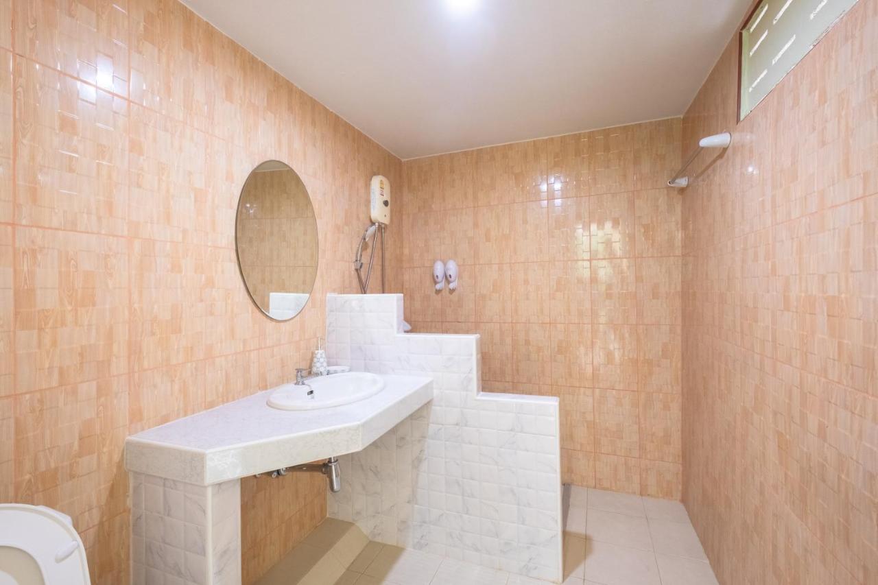 Feel Like Home แบบบ้านบ้าน Talat Amphoe Nakhon Chai Si Dış mekan fotoğraf